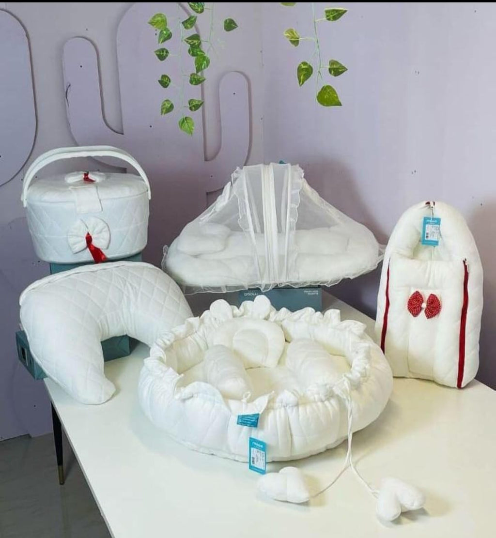 Luxury 5-Piece Newborn Baby set